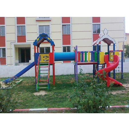 Hayalet Oyun Parkı