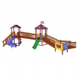 Engelsiz Ahşap Oyun Parkı